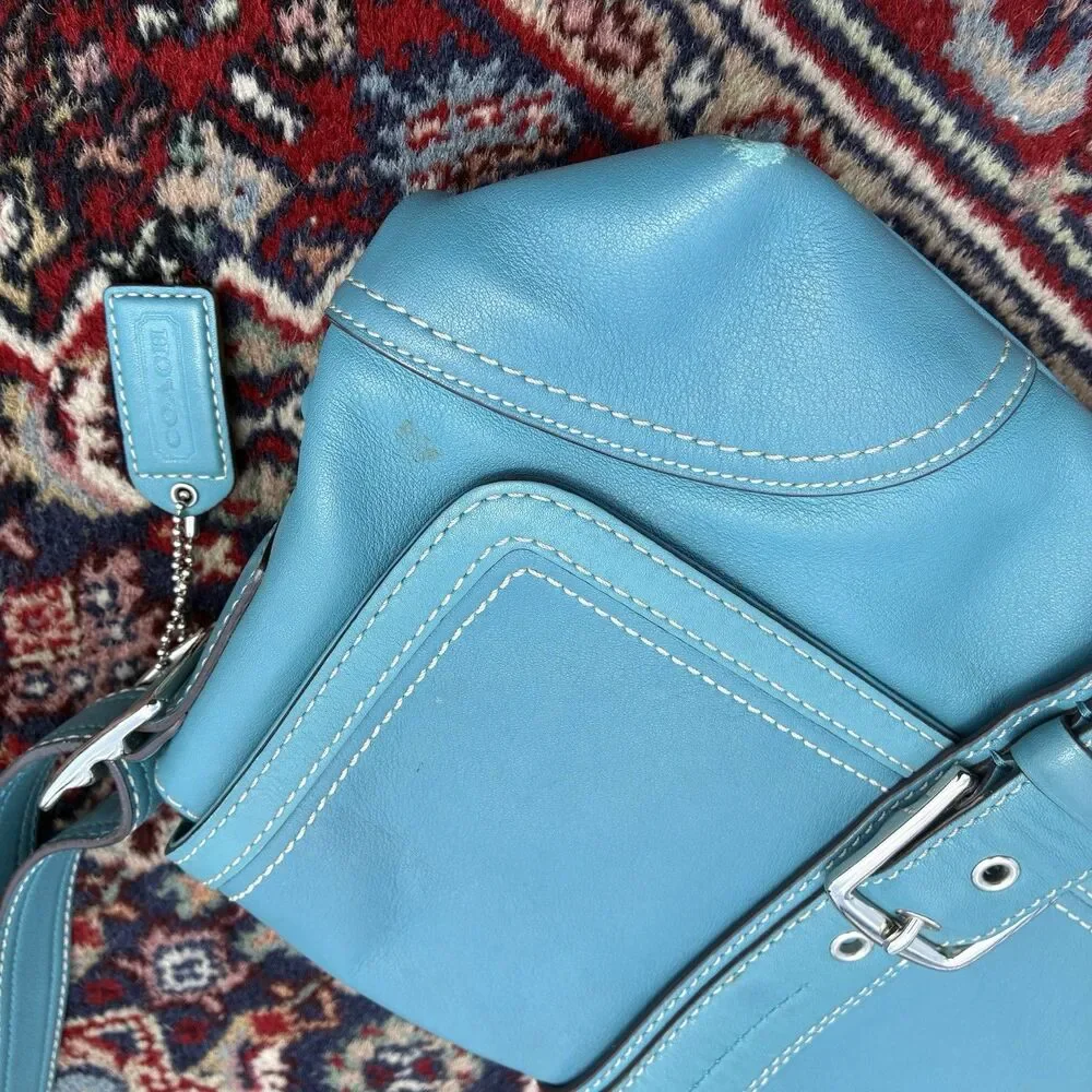 Coach F11196 MEDIUM Vintage Y2K Soho Flap Leather Shoulder Bag Blue